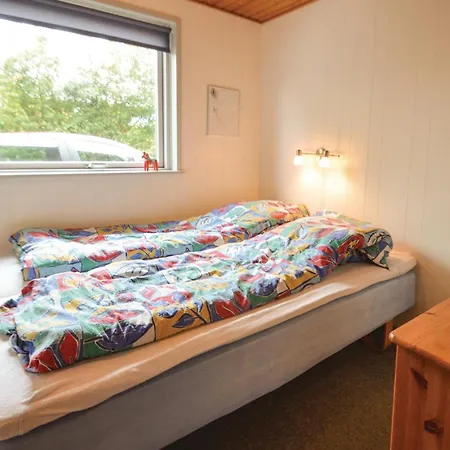 Three-bedroom In Snedsted